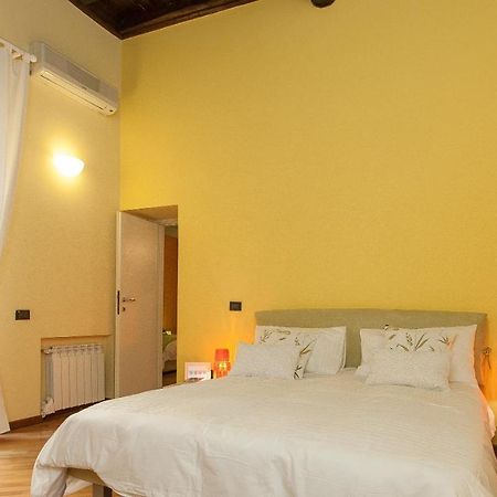 Trevi Colour- Rental In Rome Extérieur photo