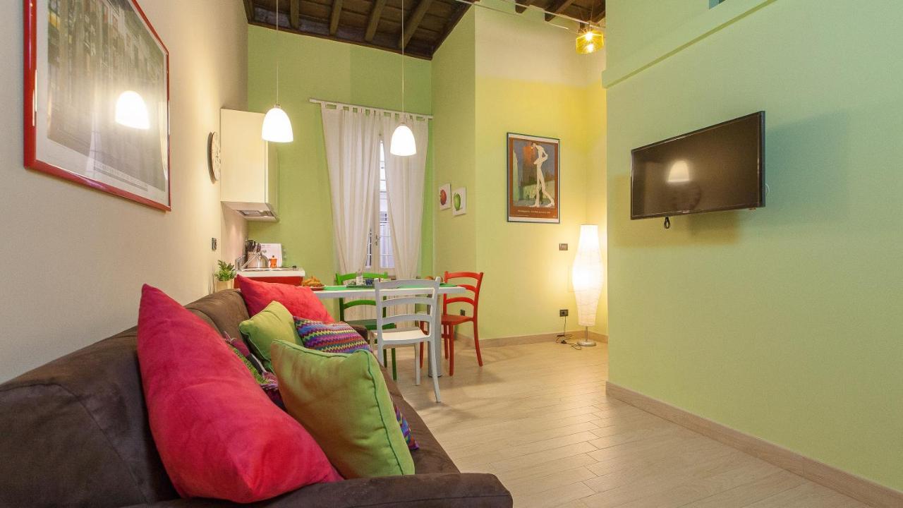 Trevi Colour- Rental In Rome Extérieur photo